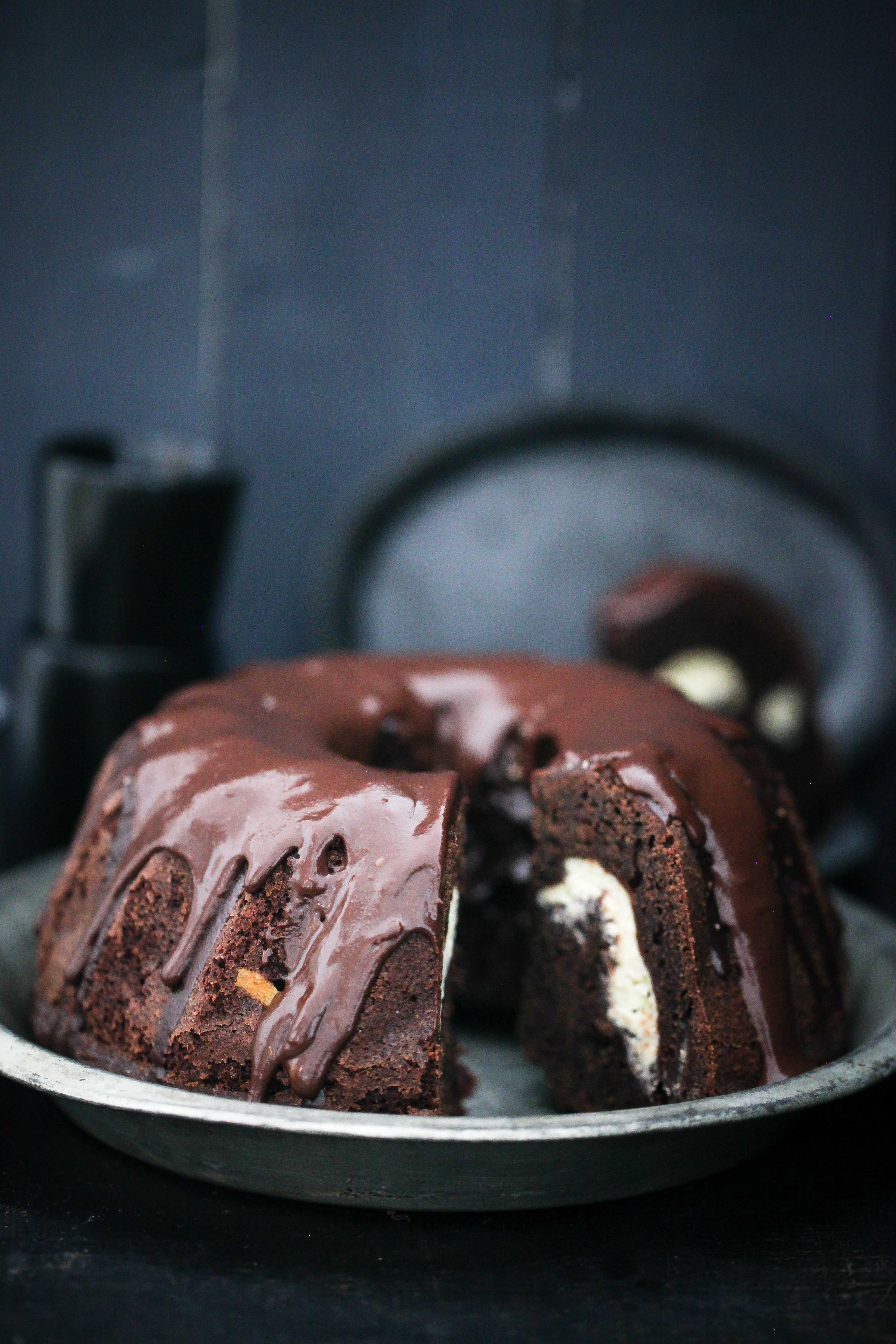 Schokoladenkuchen mit Cheesecakefüllung | Zucker, Zimt und Liebe