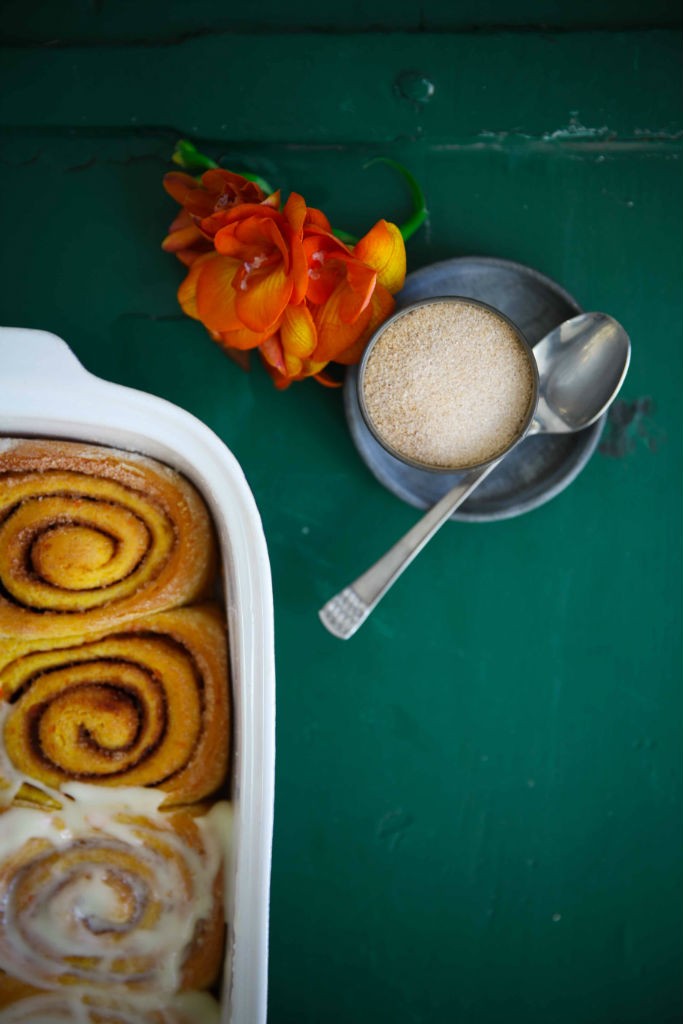 Rezept Möhrenkuchen Zimtschnecken carrot cake cinnamon rolls Hefeteig Zuckerzimtundliebe