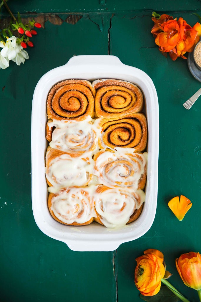 Rezept Möhrenkuchen Zimtschnecken carrot cake cinnamon rolls Hefeteig Zuckerzimtundliebe 