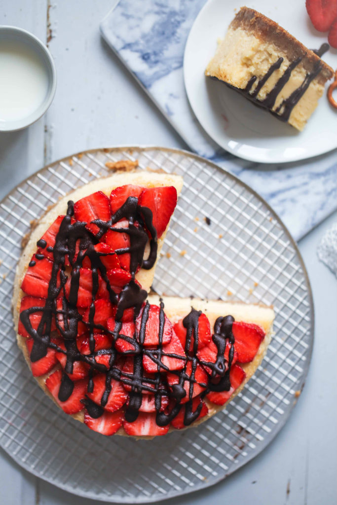 Erdbeer Karamell Cheesecake Rezept | Zucker, Zimt und Liebe
