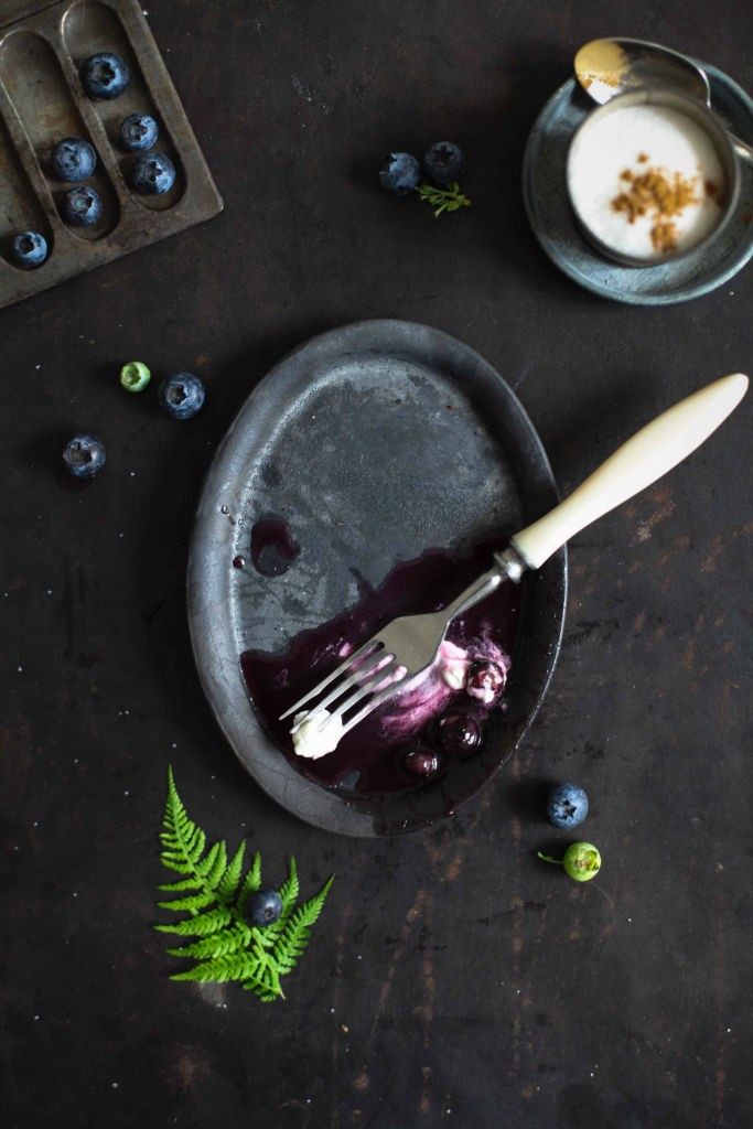 Einfaches leckeres Palatschinken Rezept mit Blaubeer Ahornsirup Sauce zuckerzimtundliebe, Frühstücksidee, Frühstücksglück