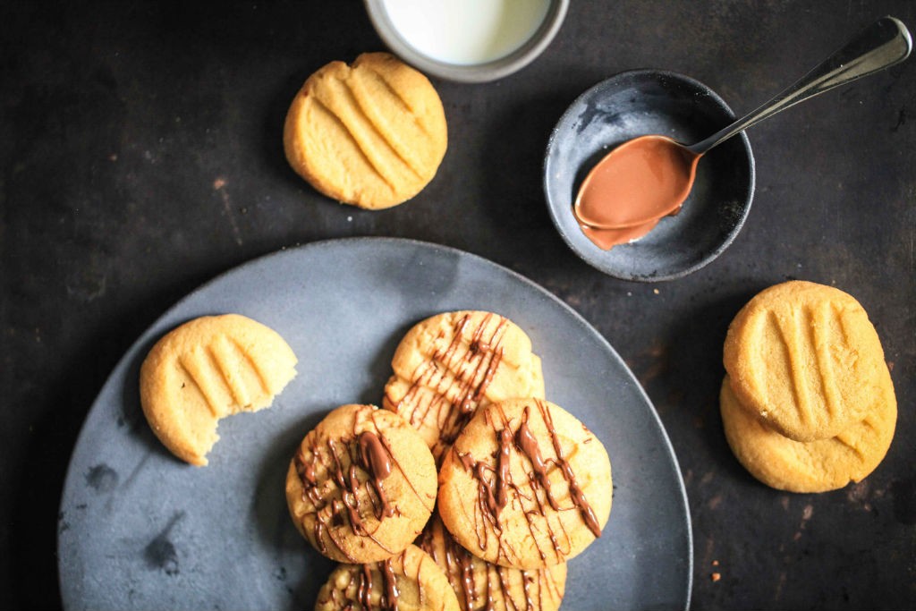 Erdnussbutter Cookies Peanutbutter Kekse Keksrezept Erdnussbutterrezept Zuckerzimtundliebe backen einfaches rezept