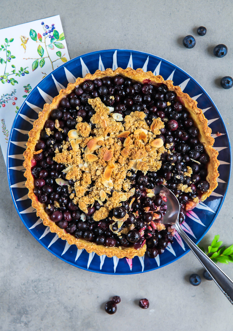 Blaubeere Tarte mit Granola Crunch | Zucker, Zimt und Liebe