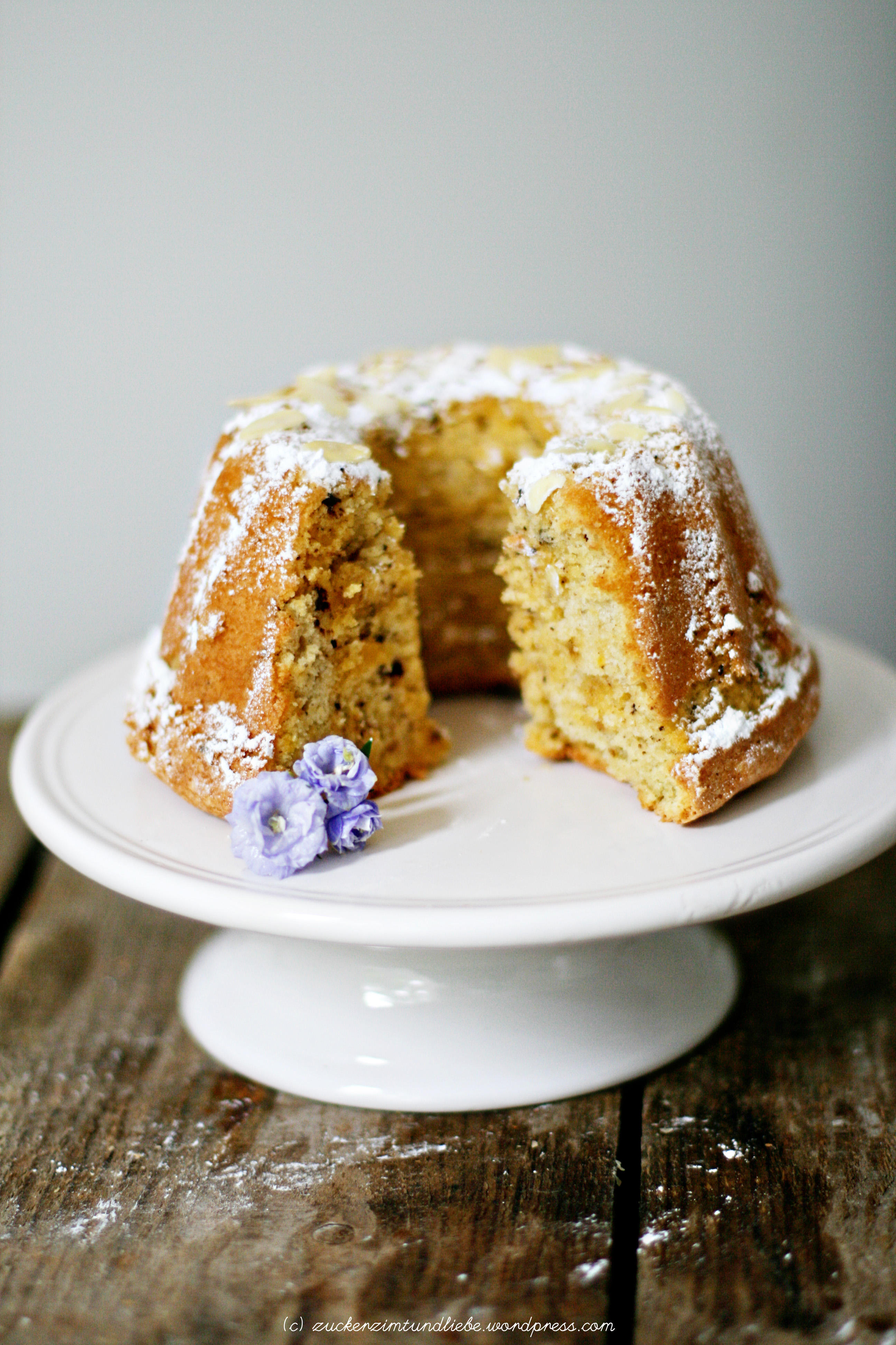 Mallorquinischer Mandelkuchen &amp;quot;Gato de Almendra&amp;quot; – mal als Gugelhupf ...