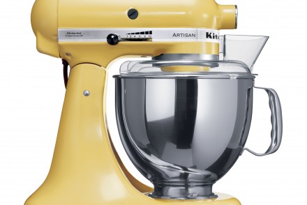 Artisan Küchenmaschine von KitchenAid Zuckerzimtundliebe pastellgelb Gewinnspiel EDEKA Mit Liebe Kundenmagazin