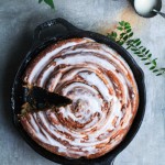 Rezept Riesen Zimtschnecke giant cinnamon roll skillet cinnamon roll hefeteig zimtkuchen zuckerzimtundliebe