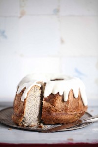 Apfel Mohn Gugelhupf Mohnkuchen Zuckerzimtundliebe Backrezept einfacher Rührkuchen Gugelhupfrezept Apple Poppyseed Cake Bundt Recipe