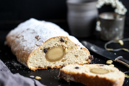 Quarkstollen einfacher Weihnachtsstollen Rezept zuckerzimtundliebe EDEKA Merry X-Nuts Pinienkerne