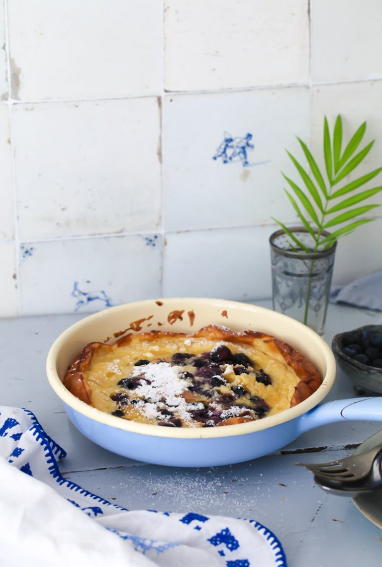 Blaubeere Pfannkuchen aus dem Backofen – Blueberry dutch baby Rezept ...