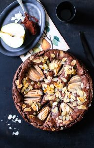 die besten schokoladen brownies brownie rezept mit birnen pear brownies recipe foodstyling food photography zuckerzimtundliebe birnenkuchen schokoladenkuchen backen herbstkuchen backen im herbst