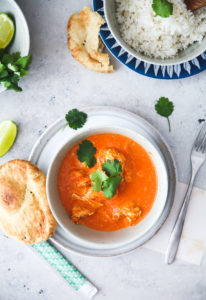 Butter Chicken Rezept Indische Küche Indisch kochen Indisches Curry mit Hühnchen Garam Masala Koriander Naan Brot zuckerzimtundliebe foodblog asiatisch kochen bestes curry foodstyling