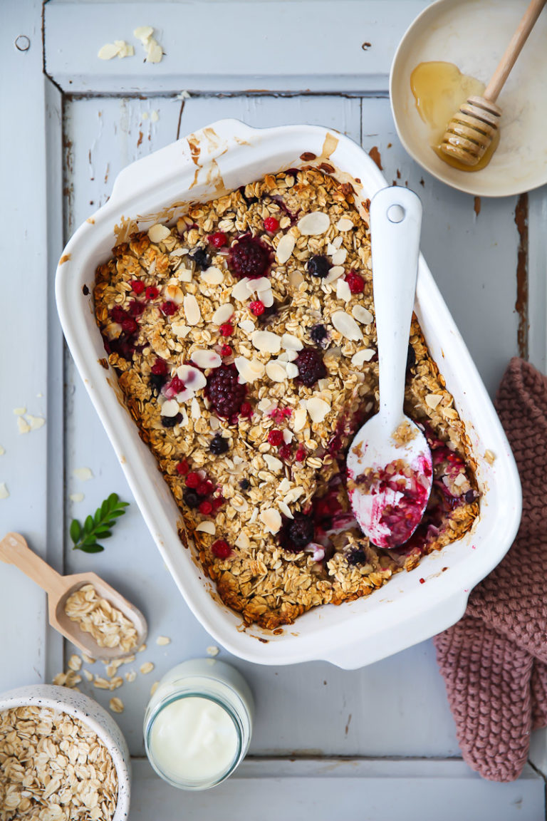 Baked Oats mit Beeren Rezept Zucker, Zimt und Liebe