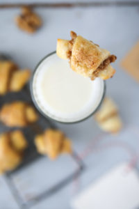 Rugelach Walnusskekse walnut cookies plätzchen plätzchenrezept backrezept herbst backen hörnchen kekse zuckerzimtundliebe foodblog backblog