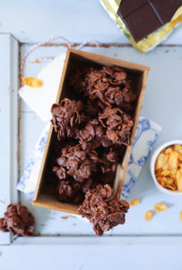 Rezept für selbstgemachte Schokocrossies mit Erdnussbutter chocolate stacks recipe erdnuss rezept zuckerzimtundliebe foodblog backblog foodstyling food photography schokolade schokoladenrezepte