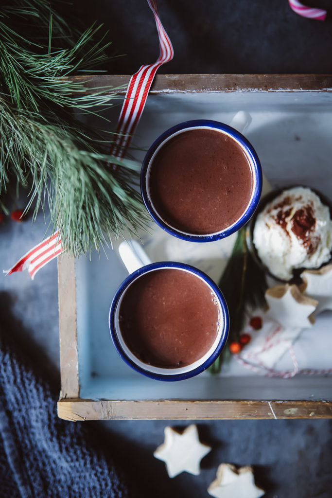 Heisse Schokolade Rezept Hot chocolate mit echter Schokolade weihnachten winter getränk soulfood hygge zuckerzimtundliebe foodblog backblog weihnachtsrezepte getränke winter