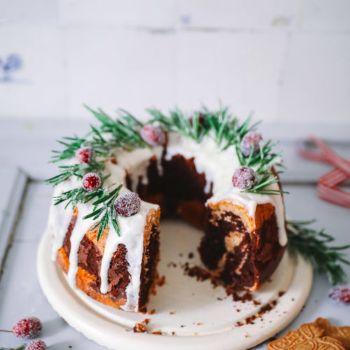 Backrezept Spekulatius Gugelhupf Marmorkuchen Rührteig Weihnachtskuchen speculaas bundt marble cake gezuckerte cranberries zuckerzimtundliebe foodstyling foodblog christmas bundt cake