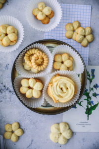 Dänische Butterkekse danish cookies rezept recipe backrezept einfache kekse mürbeteig shortbread foodstyling food photography zuckerzimtundliebe backblog beste kekse cookies dänemark rezept dänisch