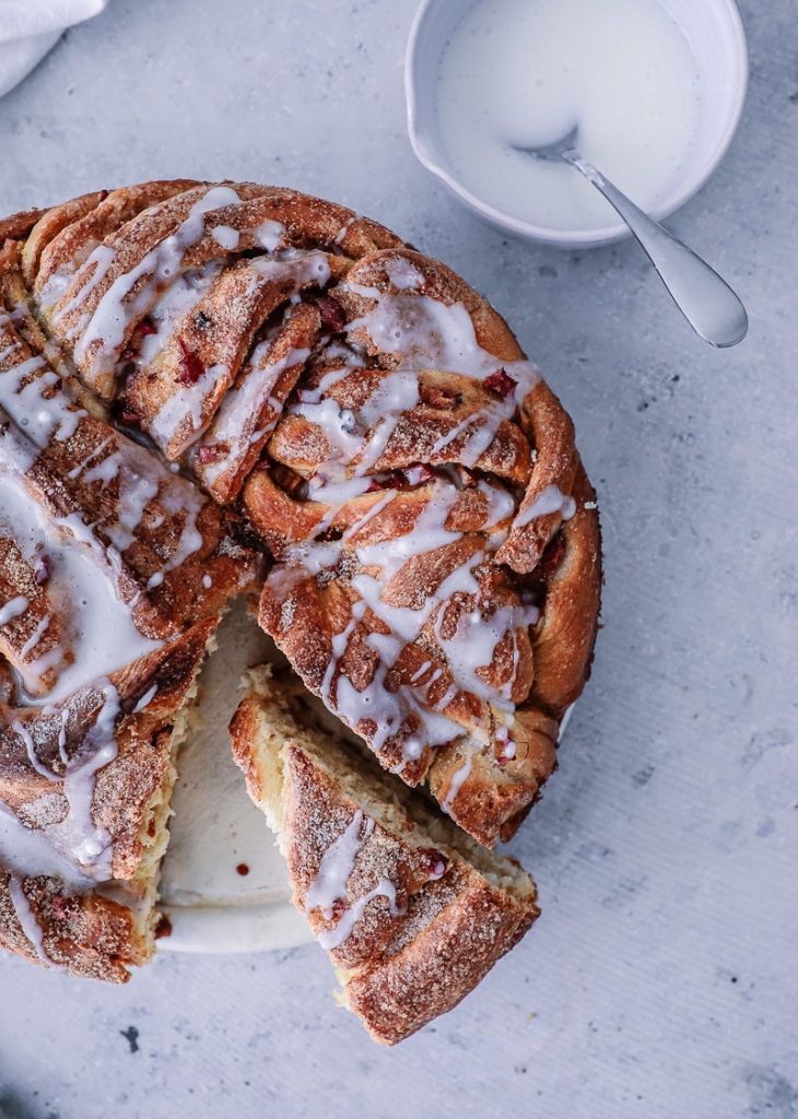 Rezept für Rhabarber Zimt Hefekranz | Zucker, Zimt und Liebe