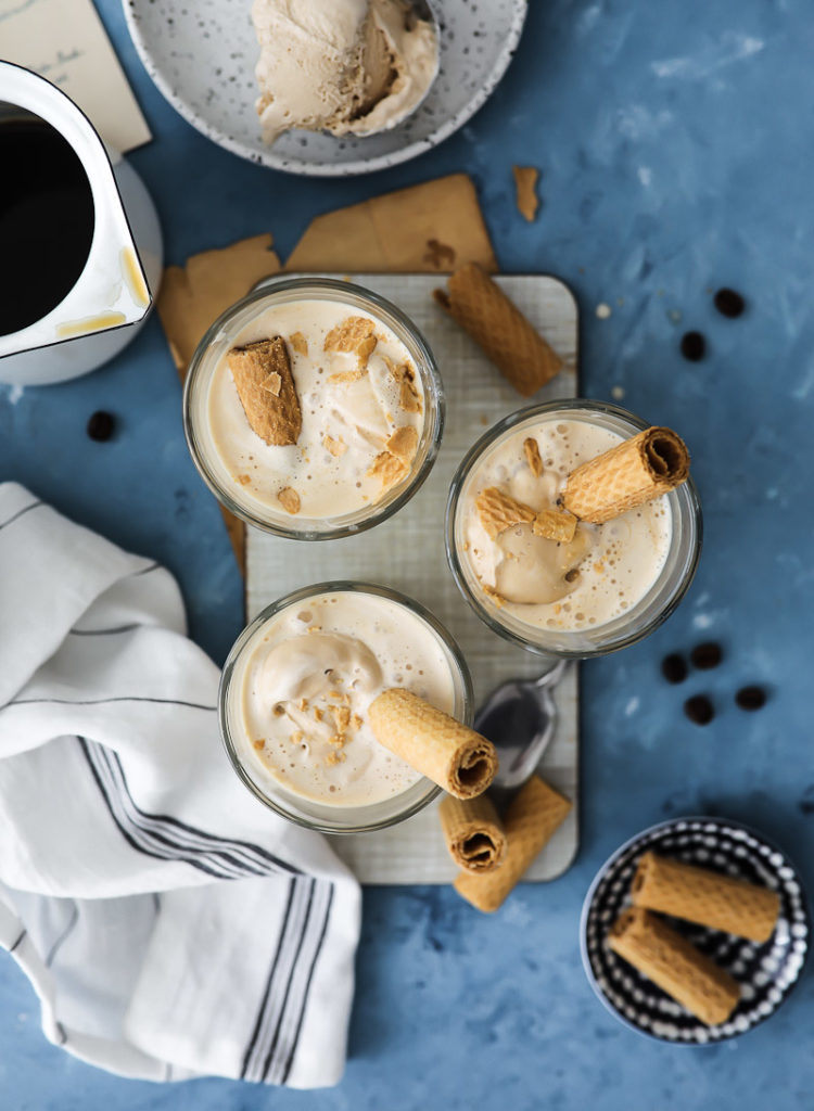Affogato Rezept Eis mit Kaffee Eiskaffee Tchibo Caffè Blonde zuckerzimtundliebe sommergetränk Dessert zuckerzimtundliebe Foodblog Backblog