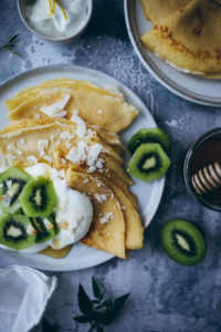 Zespri Kiwi Crepes Crepe Grundrezept französische Pfannkuchen Foodblog Kiwirezepte Fruehstueck brunch ideen zuckerzimtundliebe foodblog backblog thebakefeed