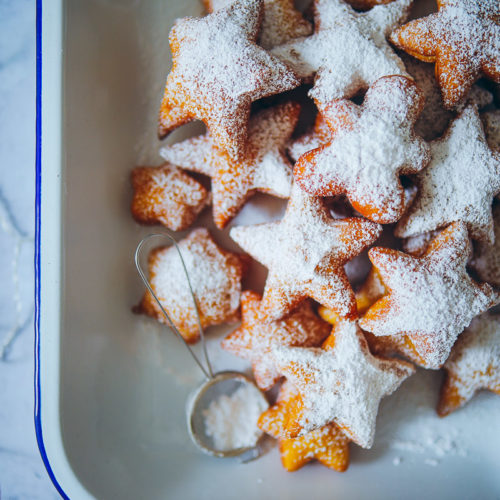 Weihnachts zimt krapfen kreppel berliner donuts beignets rezept krapfen schmalzkuchen zuckerzimtundliebe weihnachtsbäckerei weihnachtsgebäck cinnamon beignets foodstyling food photography the bakefeed the feedfeed