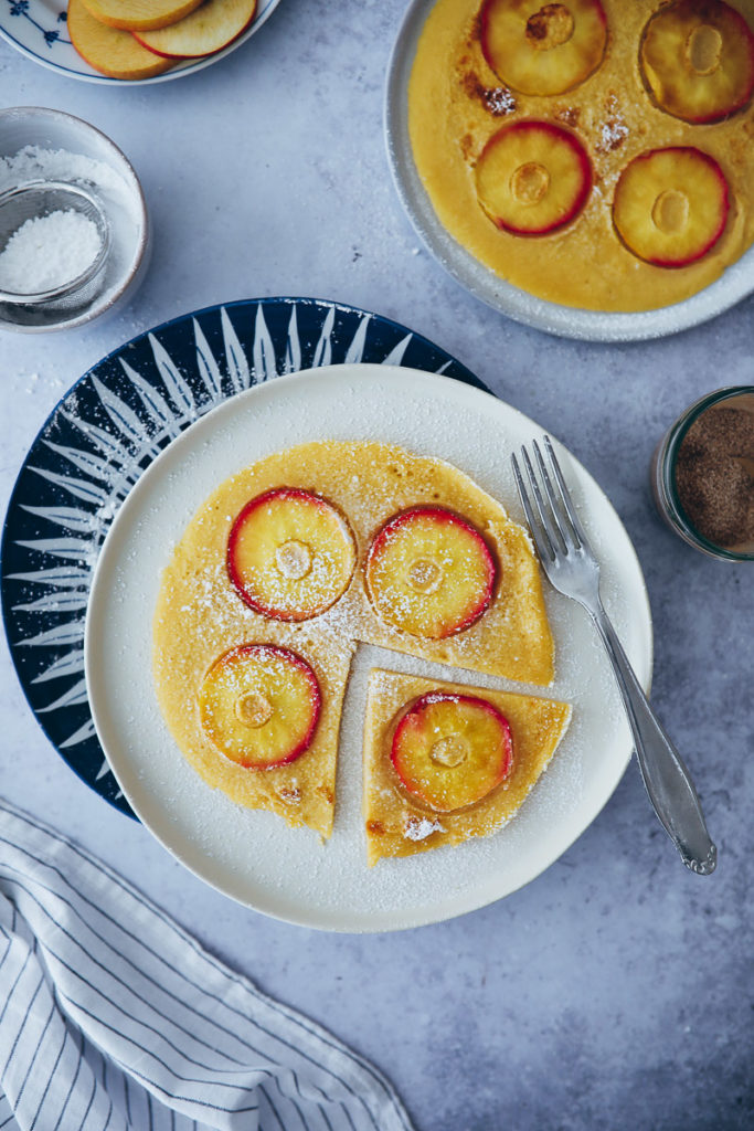 Apfelpfannkuchen apple pancake recipe Rezept einfache Pfannkuchen Frühstück Apfelrezepte foodblog foodstyling mittagessen zuckerzimtundliebe backblog the bakefeed the kitchn the feedfeed food 52