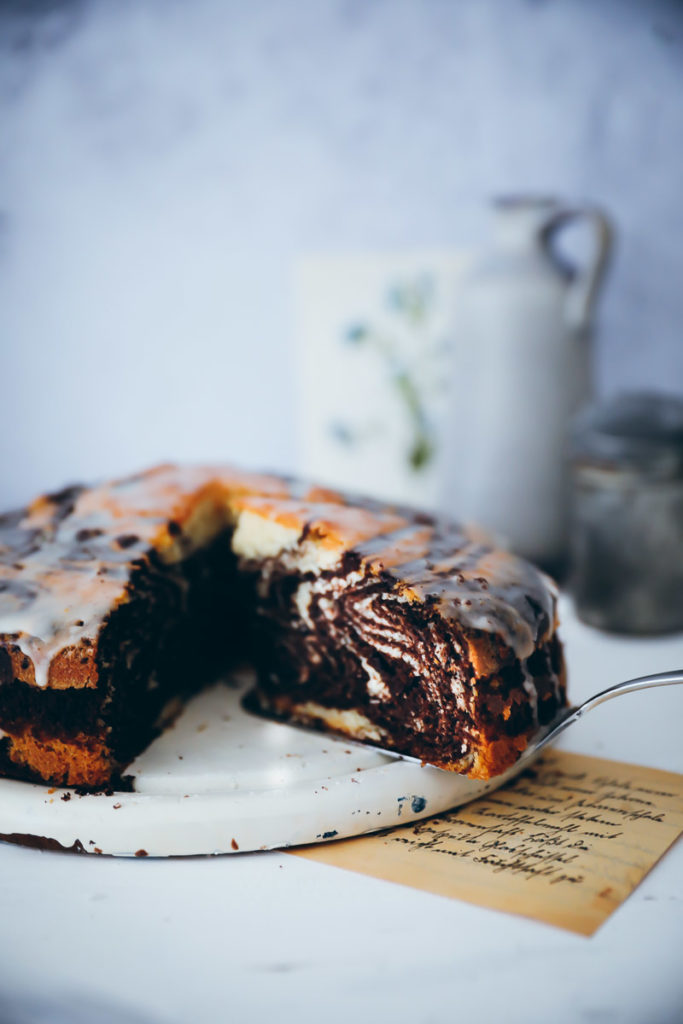 Zebrakuchen mit Orangenglasur | Zucker, Zimt und Liebe