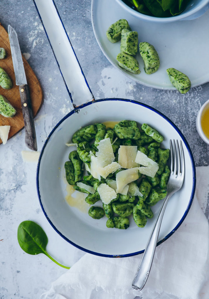 Rezept Spinat Gnocchi spinach gnocchi Gnocchi selbstgemacht foodstyling food photography zuckerzimtundliebe