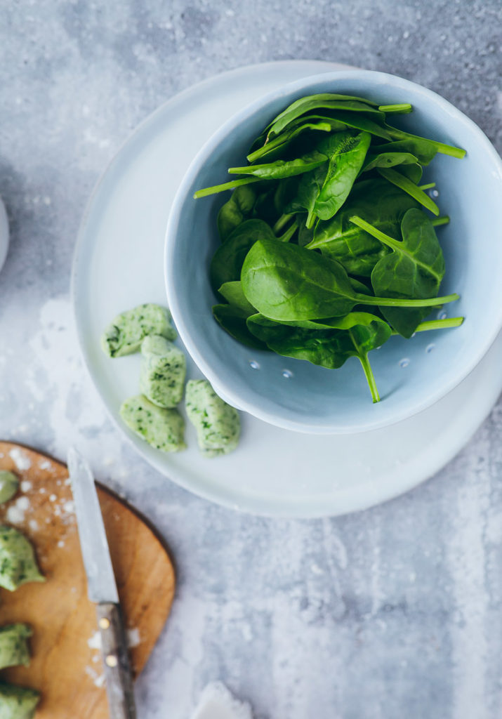 Rezept Spinat Gnocchi spinach gnocchi Gnocchi selbstgemacht foodstyling food photography zuckerzimtundliebe