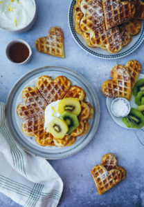 Kiwi Zitronenwaffeln Zespri SunGold Kiwi lemon waffles foodstyling foodstylist frühstücksideen brunch bakefeed donna hay zuckerzimtundliebe backblog