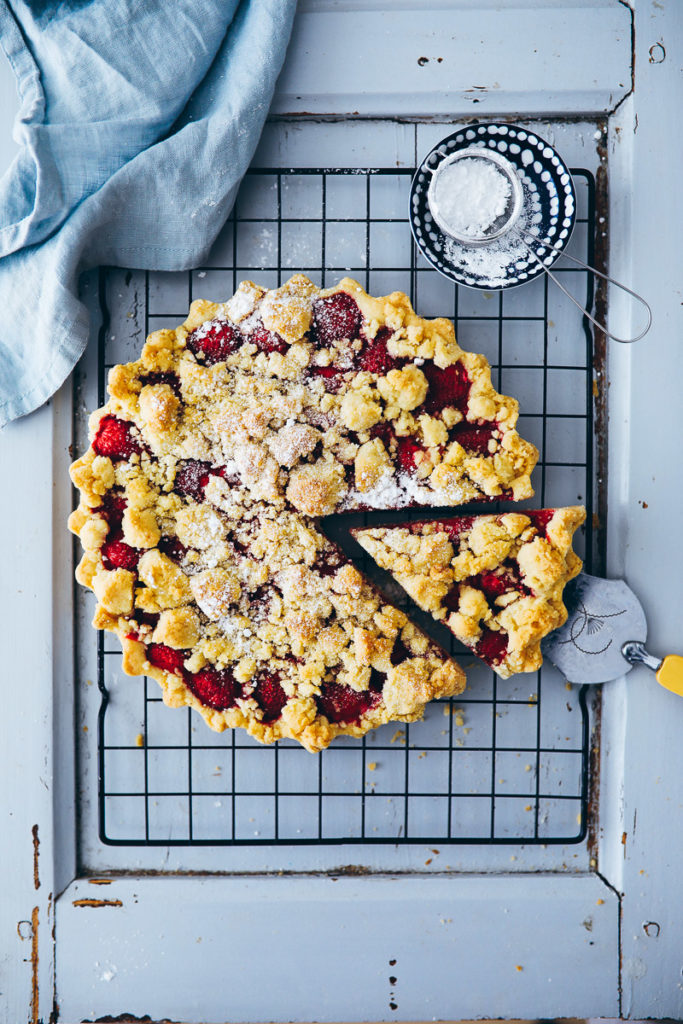 Einfacher Erdbeer Streusel Kuchen | Zucker, Zimt und Liebe