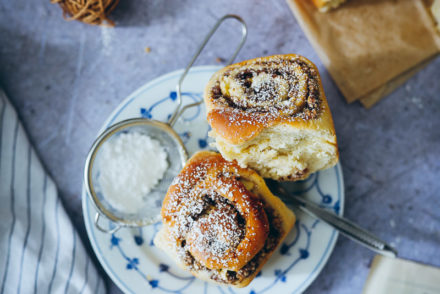 Apfelschnecken Nussschnecken Zimtschnecken Apfel füllung Nussfüllung food Styling food photography backblog zuckerzimtundliebe apple rolls buns hefeteig einfach herbstrezept apfelkuchen apfelrezept