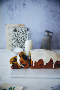Kürbisbrot Kürbiskuchen Pumpkin bread zimtglasur cinnamon glaze marble cake marmorkuchen einfacher kastenkuchen zuckerzimtundliebe food styling food photography bakefeed loaf cake fall baking backen im herbst