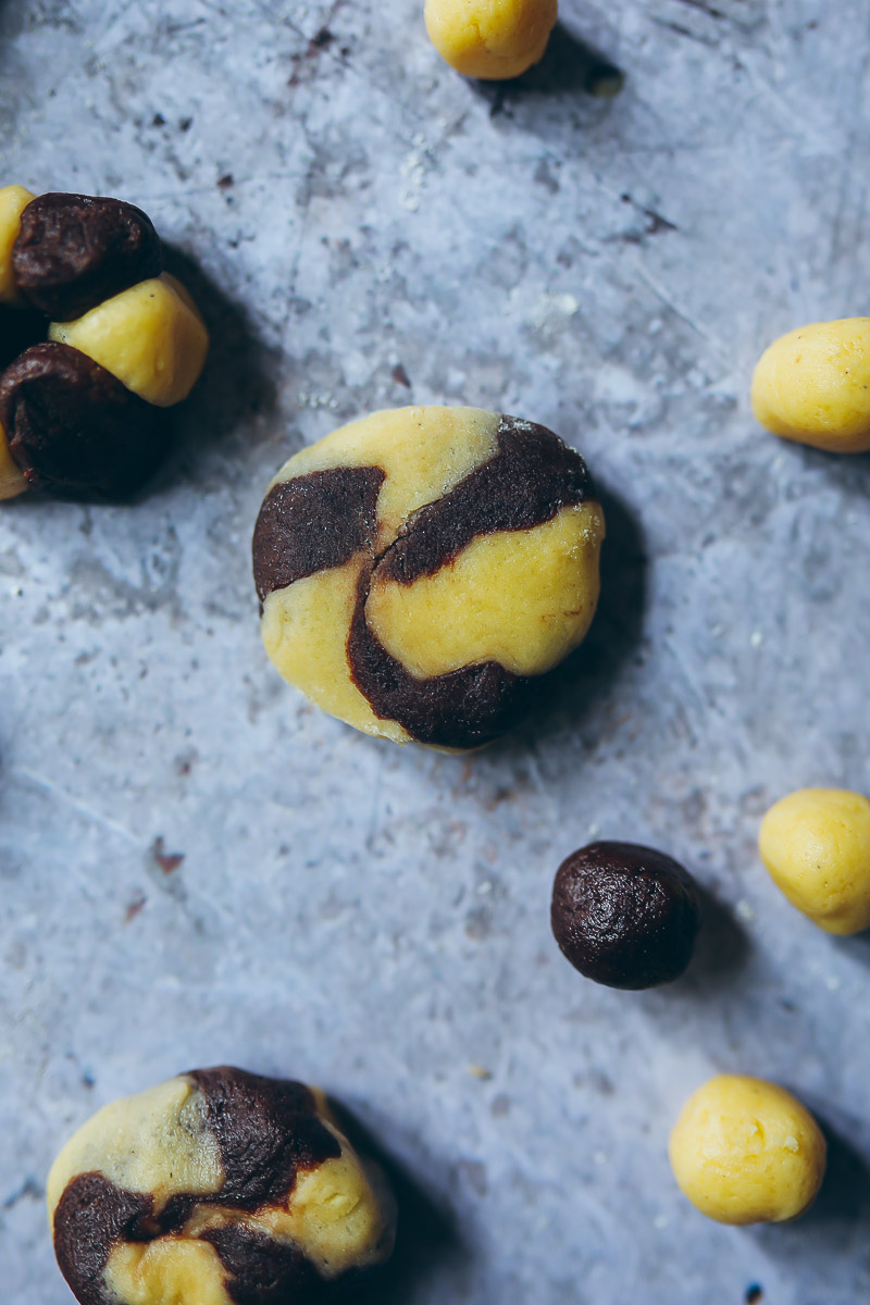Rezept Schwarz Weiss Gebäck chocolate swirl cookies | Zucker, Zimt und ...