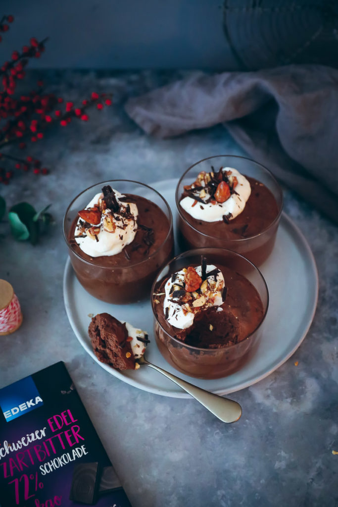 einfaches Mousse au chocolat rezept weihnachtsdessert zimt gebrannte mandel edeka schokolade foodstyling food stylist zuckerzimtundliebe foodblog einfacher nachtisch weihnachtsmenü 