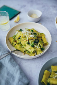 Brokkoli Pesto Pastarezept Pestorezepte brokkoli rezept gemüse rezept einfaches mittagessen simple meals cookfeed zuckerzimtundliebe foodstyling deutscher foodblog vegetarisches mittagessen foodstylist