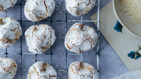paste di mandorla italienisches mandelgebaeck plaetzchen softe amarettini zuckerzimtundliebe tchibo barista blonde rezept foodstyling cookies backblog bakefeed italian recipes dulce