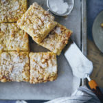 rezept Streuselkuchen Blech Hefeteig wie von Oma Bäckerei zuckerzimtundliebe sheetcake streusel cake recipe german cake kuchenklassiker foodstyling food stylist bakefeed feedfeed food52 Backrezept Kuchenbuffet