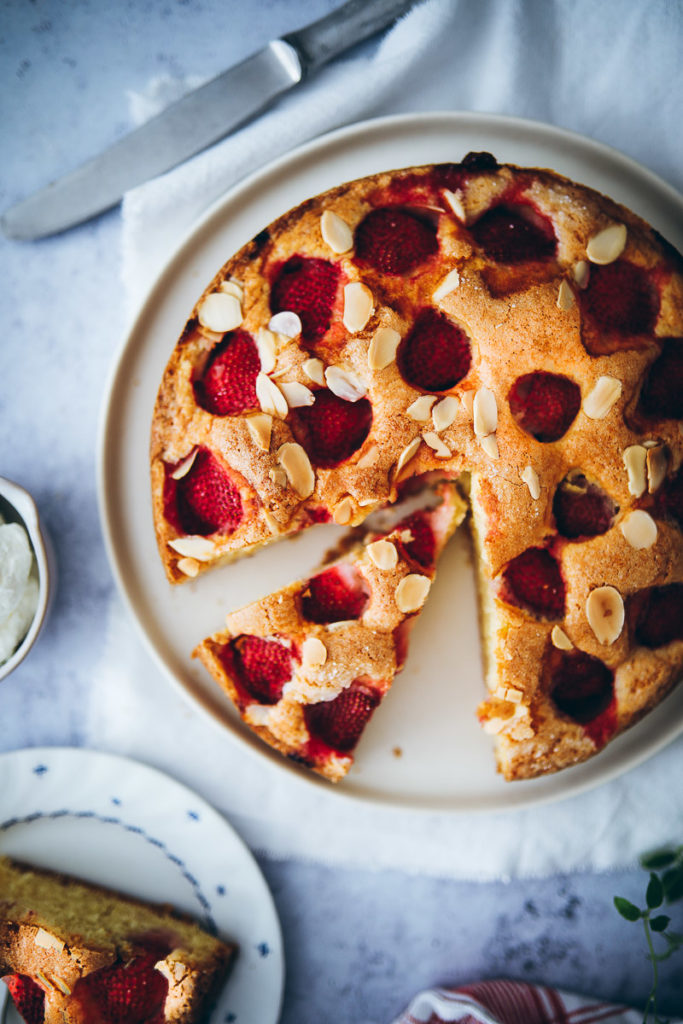 Einfaches Rezept für Erdbeerkuchen | Zucker, Zimt und Liebe