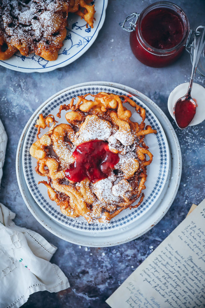 Südtirol Strauben Rezept meraner land Südtiroler Strauben funnel cake zuckerzimtundliebe meetmerano foodstyling food photography foodblog backblog