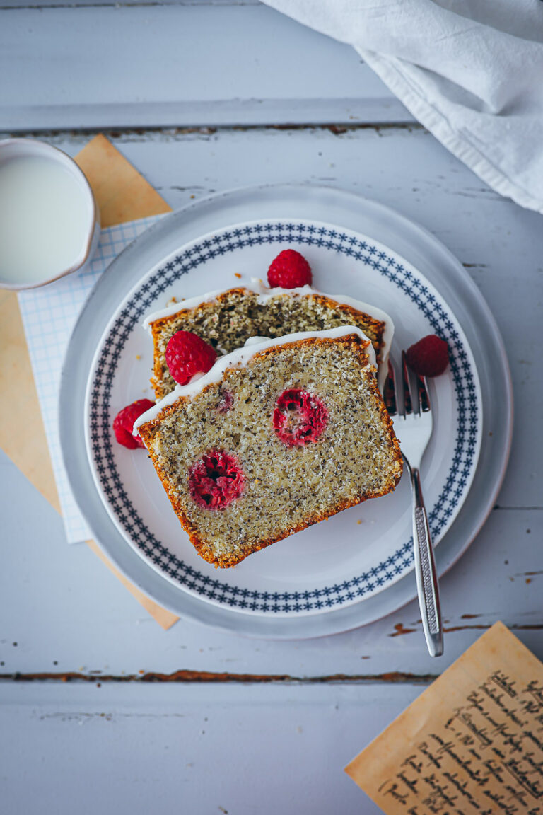 Saftiger Himbeer-Kuchen mit Mohn | Zucker, Zimt und Liebe
