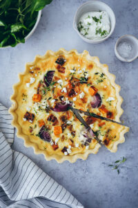 Suesskartoffel Feta Quiche Rezept sweet potato feta tart muerbeteig herzhafte tarte einfaches vegetarisches Mittagessen Bosch Cookit Test Zuckerzimtundliebe Foodstyling food photography feedfeed food52