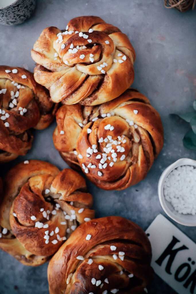 schwedische Kanelbullar Zimtschnecken Rezept