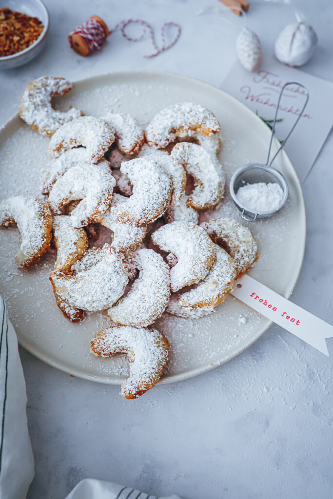 Bestes Vanillekipferl Rezept | Zucker, Zimt und Liebe Bestes Vanillekipferl Rezept | Zucker, Zimt und Liebe