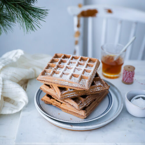 Weihnachtswaffel Rezept Lebkuchen waffeln dicke belgische waffeln ohne hefe zuckerzimtundliebe weihnachtsfrühstück weihnachtsbrunch foodstyling gingerbread waffles recipe feedfeed