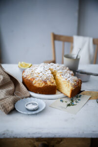 Zitronenkuchen Streuselkuchen Rezept lemon crumb cake einfache streusel foodstyling food photography zuckerzimtundliebe backblog bakefeed feedfeed einfache kuchenrezepte saftiger zitronenkuchen