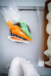 Carrot Banana Bread Rezept Möhren Bananenbrot rezept seeberger walnüsse pekannüsse foodstyling zuckerzimtundliebe food 52 bakefeed baking from scratch