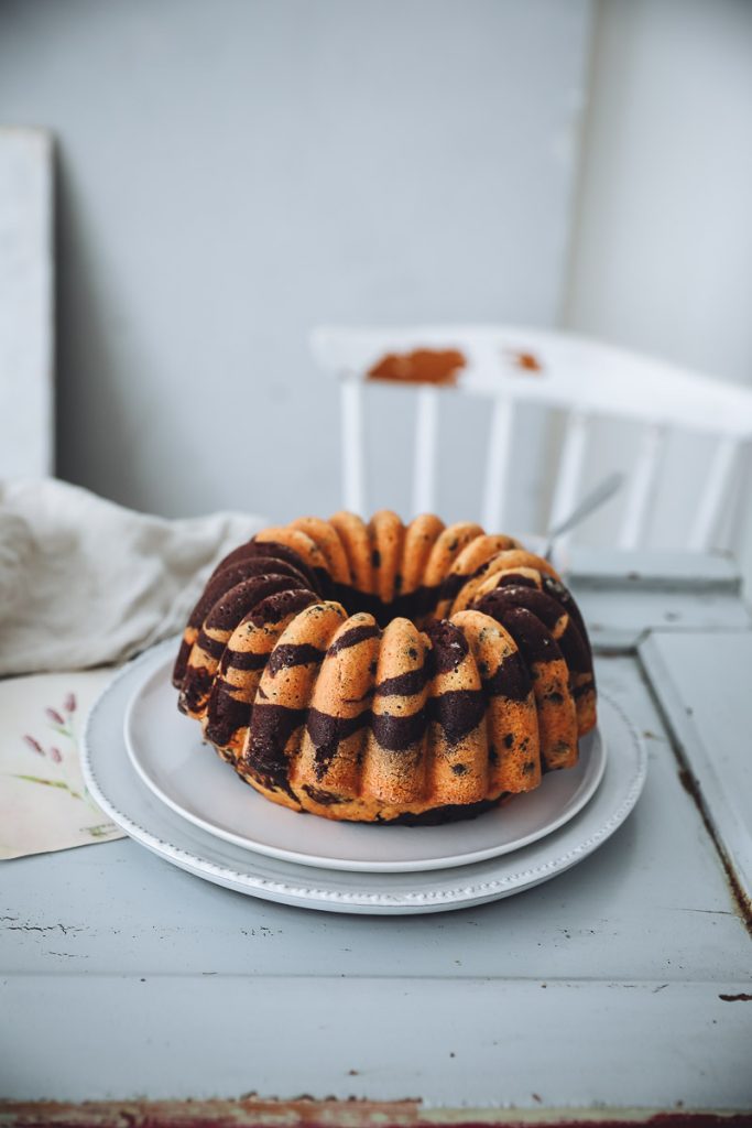 Choc Chip Marmorkuchen Gugelhupf Rezept Zebrakuchen Marble bundt cake zuckerzimtundliebe foodblog foodtographyschool nordic ware backform saftiger rührteig kuchen einfacher kuchen kindergeburtstag