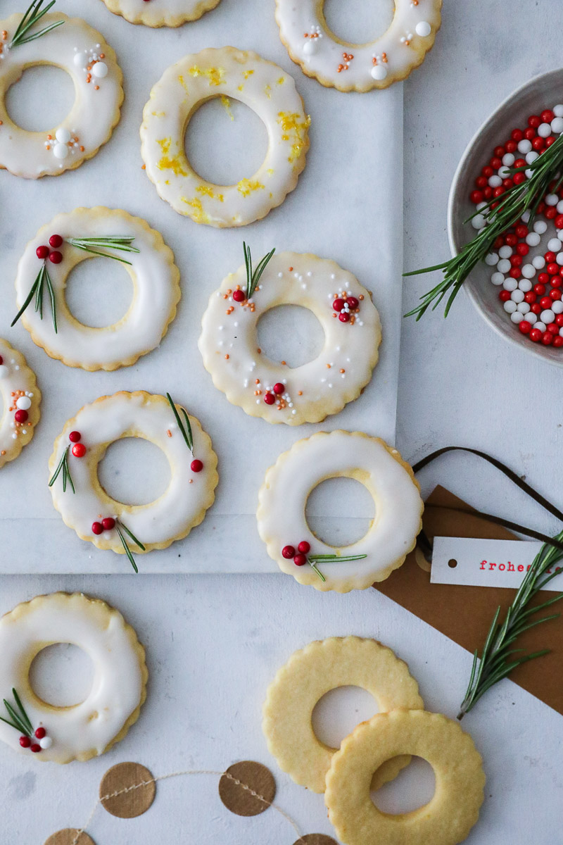 Zitronen Ausstechplätzchen Rezept Weihnachtsplätzchen