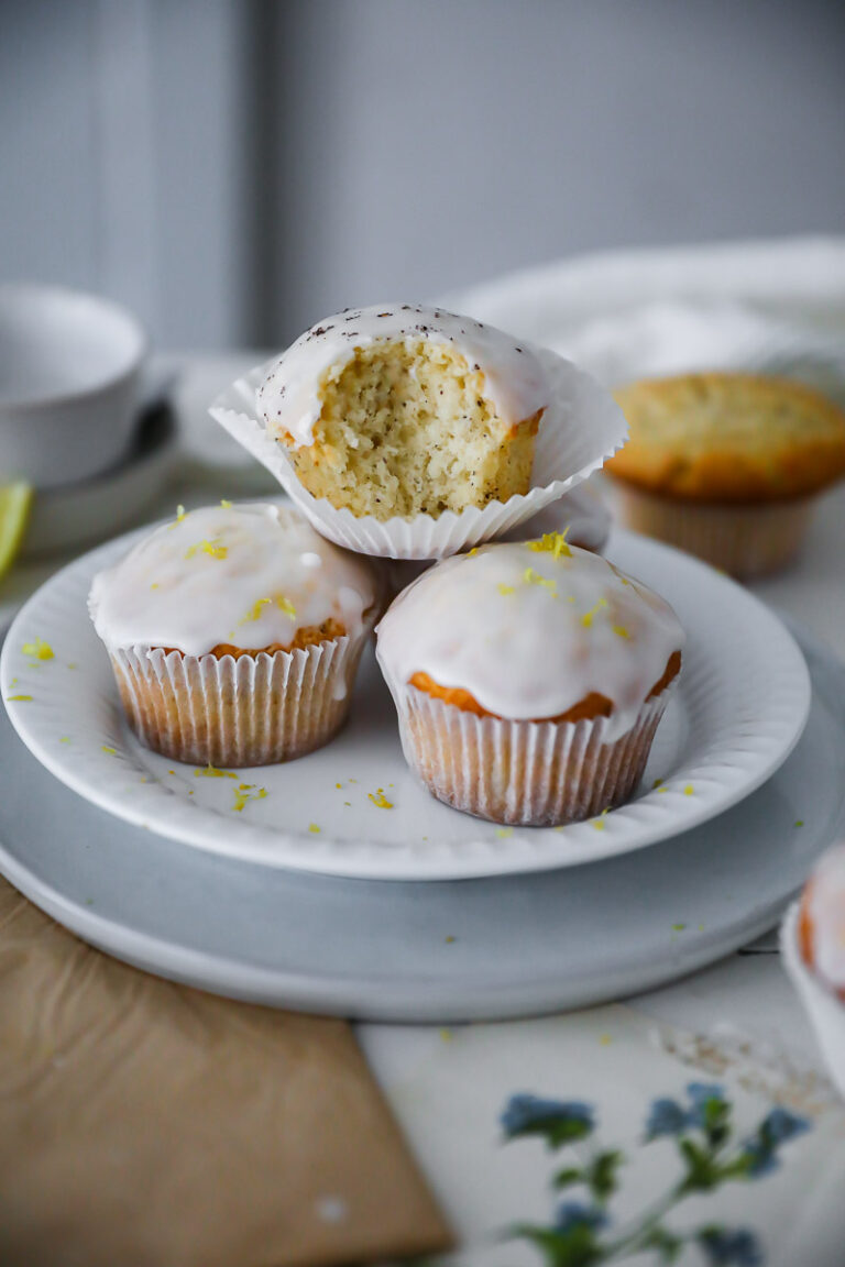 Zitronenmuffins mit Mohn rezept lemon poppy seed muffins
